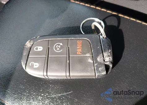 2020 Jeep Compass Limited 4X4 z USA, uszkodzony, nr VIN 3C4NJDCB6LT132386